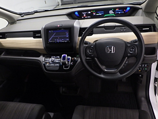 HONDA FREED 2017