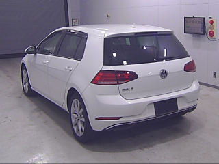 VOLKSWAGEN GOLF 2018