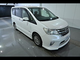 NISSAN SERENA 2013