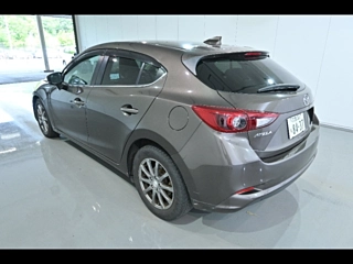 MAZDA AXELA 2017