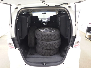 HONDA FREED 2012