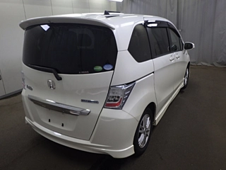 HONDA FREED 2012