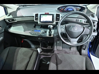 HONDA FREED 2015