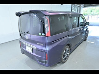 HONDA STEP WAGON 2017