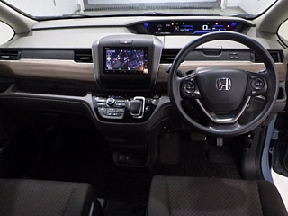 HONDA FREED 2020
