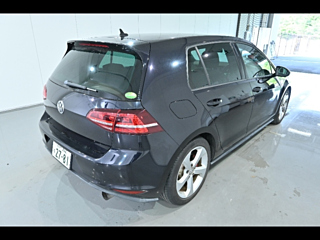 VOLKSWAGEN GOLF 2014