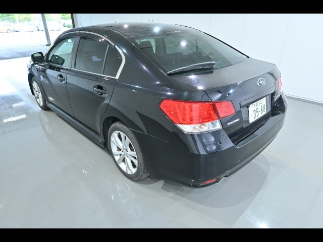 SUBARU LEGACY B4 2012