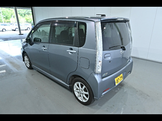 DAIHATSU MOVE 2013