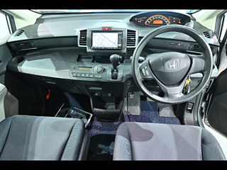 HONDA FREED 2008