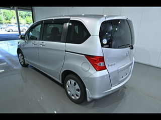 HONDA FREED 2008