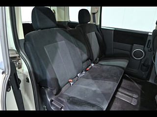 MITSUBISHI DELICA D5 2010