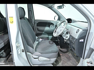 TOYOTA SIENTA 2010
