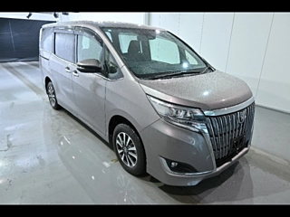 TOYOTA ESQUIRE 2020