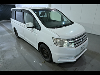 HONDA STEP WAGON 2014