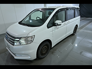 HONDA STEP WAGON 2014