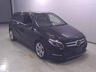 MERCEDES BENZ B CLASS 2018