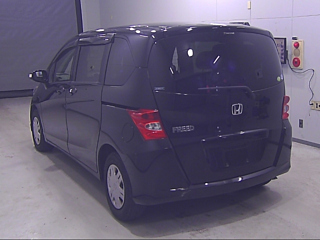 HONDA FREED 2011