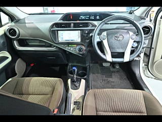 TOYOTA AQUA 2014
