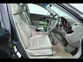 HONDA LEGEND 2010