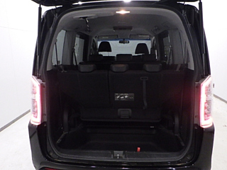 HONDA STEP WAGON 2014