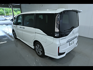 HONDA STEP WAGON 2018