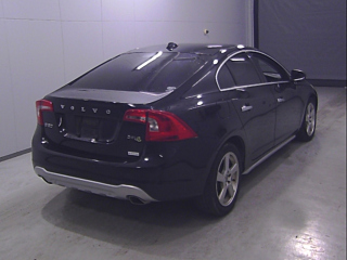 VOLVO V60 2012