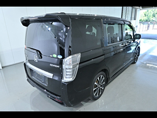 HONDA STEP WAGON 2012