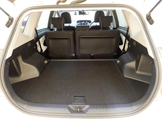 TOYOTA PRIUS ALPHA 2017