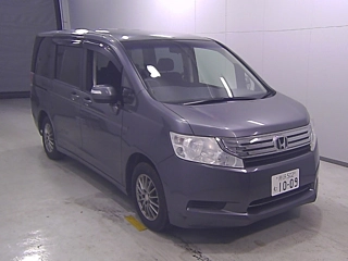 HONDA STEP WAGON 2010