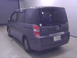 HONDA STEP WAGON 2010