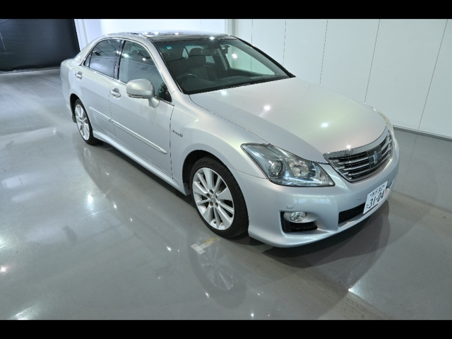 TOYOTA CROWN 2009