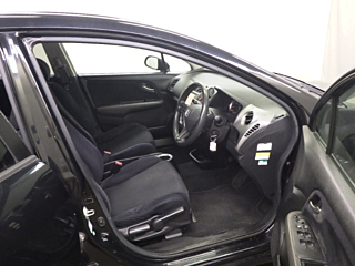HONDA STREAM 2008