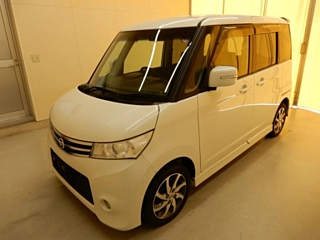 NISSAN ROOX 2012