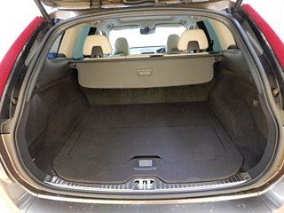 VOLVO XC60 2017