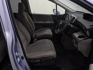 HONDA FREED 2012