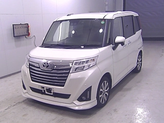 TOYOTA ROOMY 2020