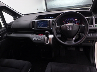 HONDA STEP WAGON 2010