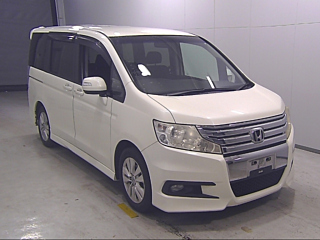HONDA STEP WAGON 2010