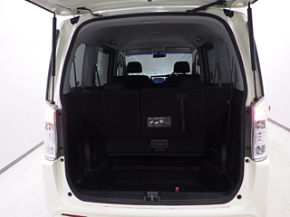 HONDA STEP WAGON 2010