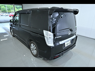 HONDA STEP WAGON 2013
