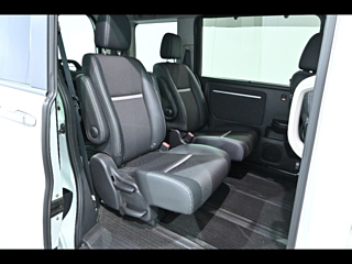 HONDA STEP WAGON 2015