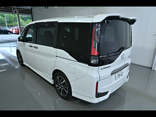 HONDA STEP WAGON 2015