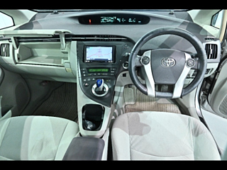 TOYOTA PRIUS 2010