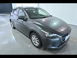 MAZDA DEMIO 2017