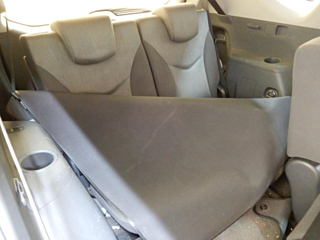 TOYOTA PRIUS ALPHA 2013