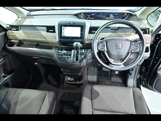 HONDA FREED 2023