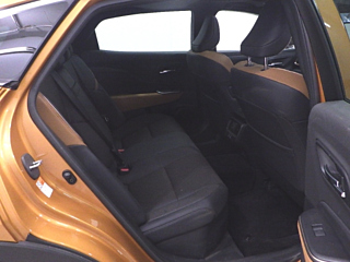 TOYOTA CROWN CROSSOVER 2023