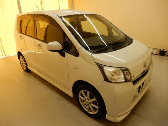 DAIHATSU MOVE 2014