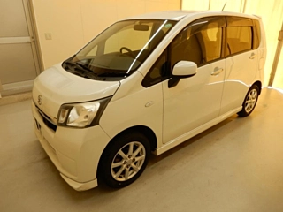 DAIHATSU MOVE 2014