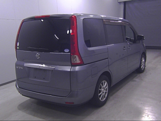 NISSAN SERENA 2009